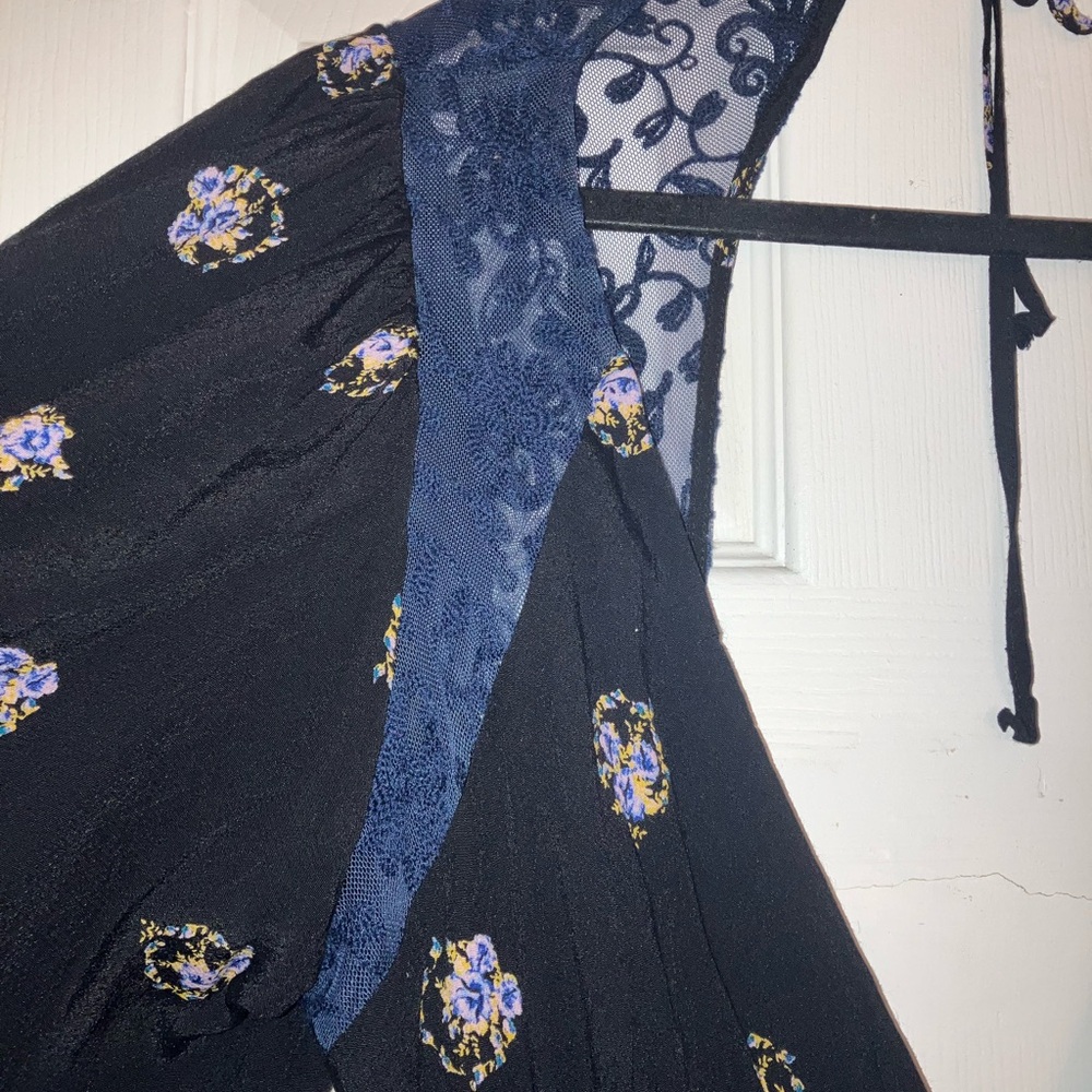 Free people Elegant Black Floral Dress - Picture 3 of 6